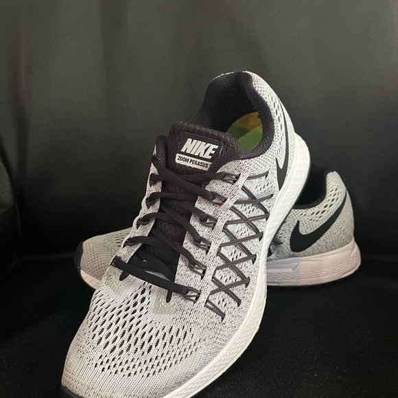 Nike Other - Nike Men’s Air Zoom Pegasus 32